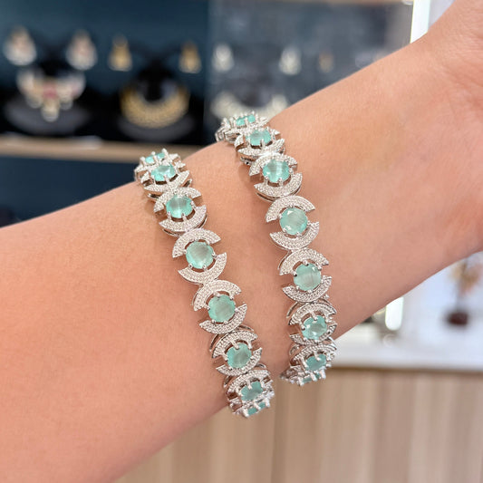Aurora Crest AD Bangle - Mint
