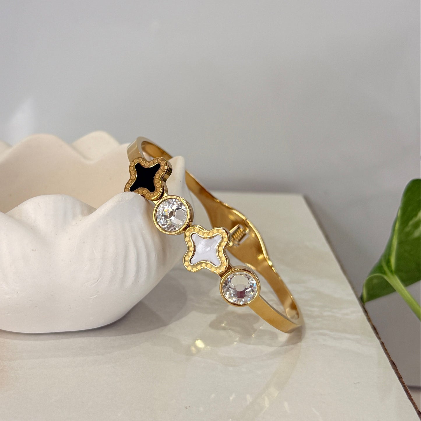 Anti Tarnish Bracelet with Diamond