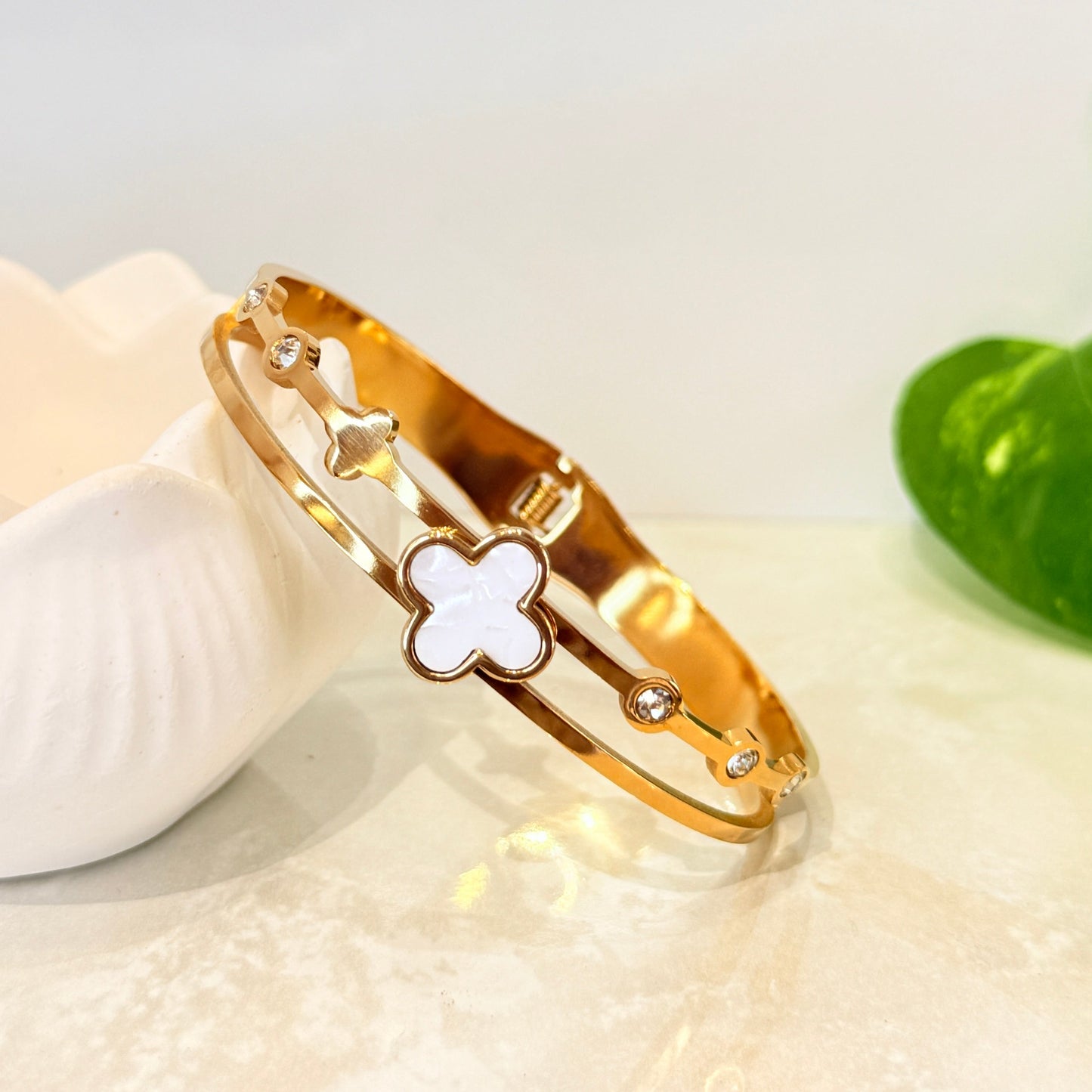 Lustra Diamond Bracelet - Anti Tarnish