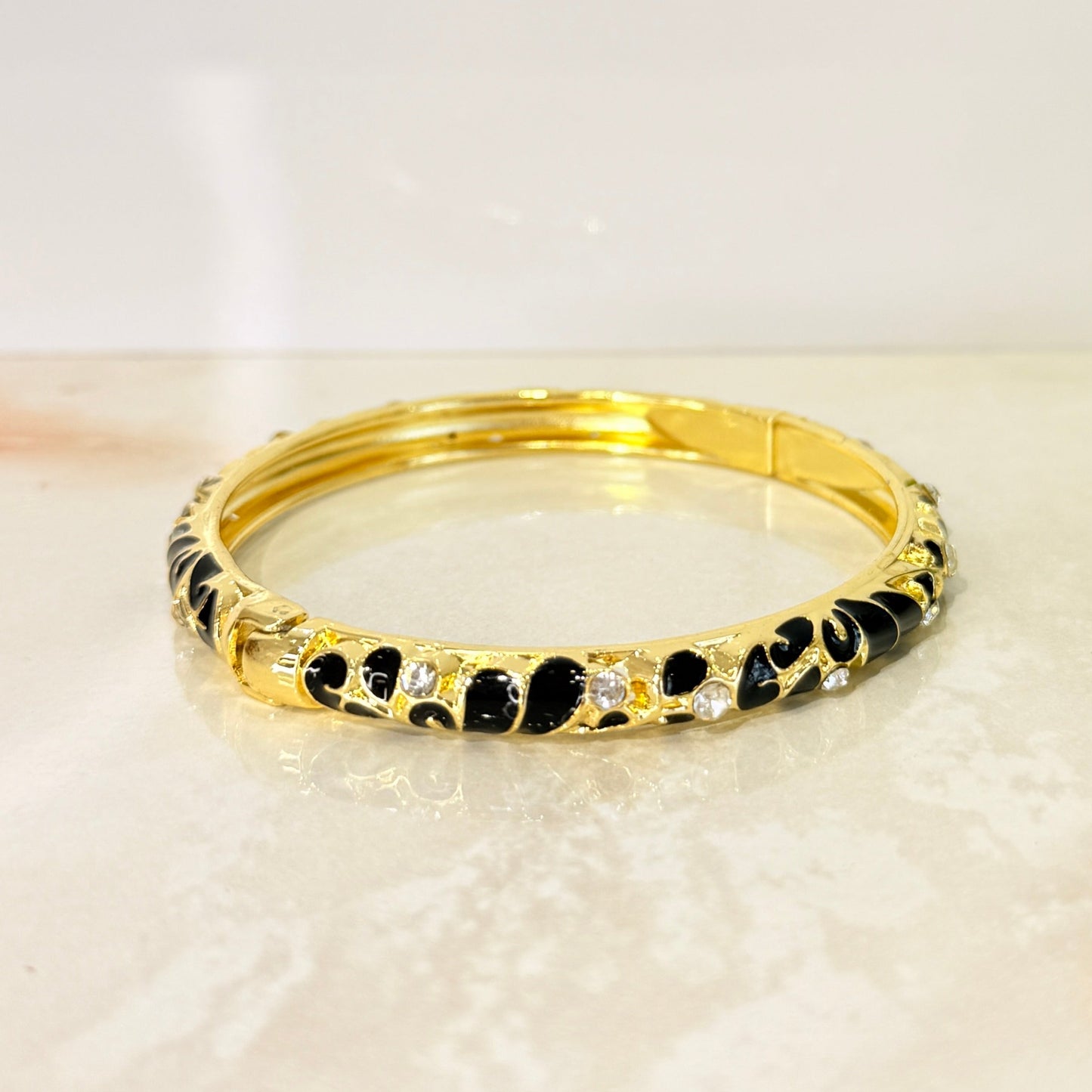 Tara Enamel Meenakari Kada - Black