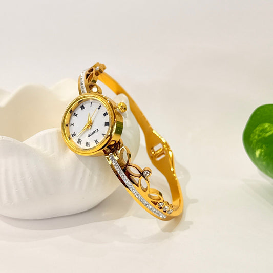 Celestia Bracelet Watch With Diamond - Anti Tarnish