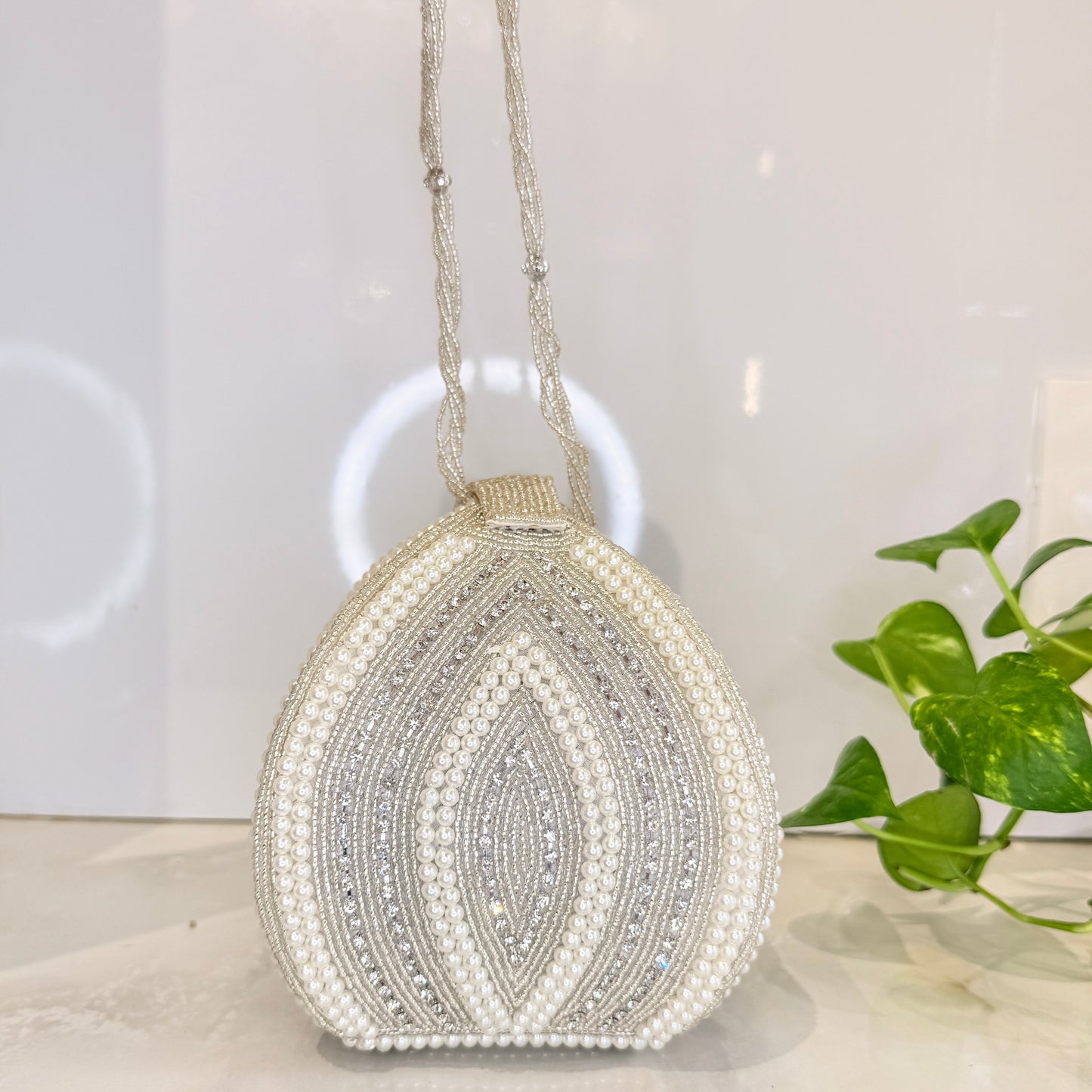 Luna White & Silver Potli