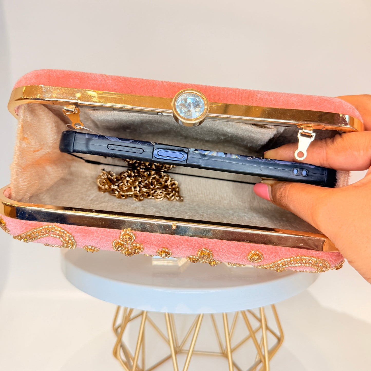 Alia Clutch - pink