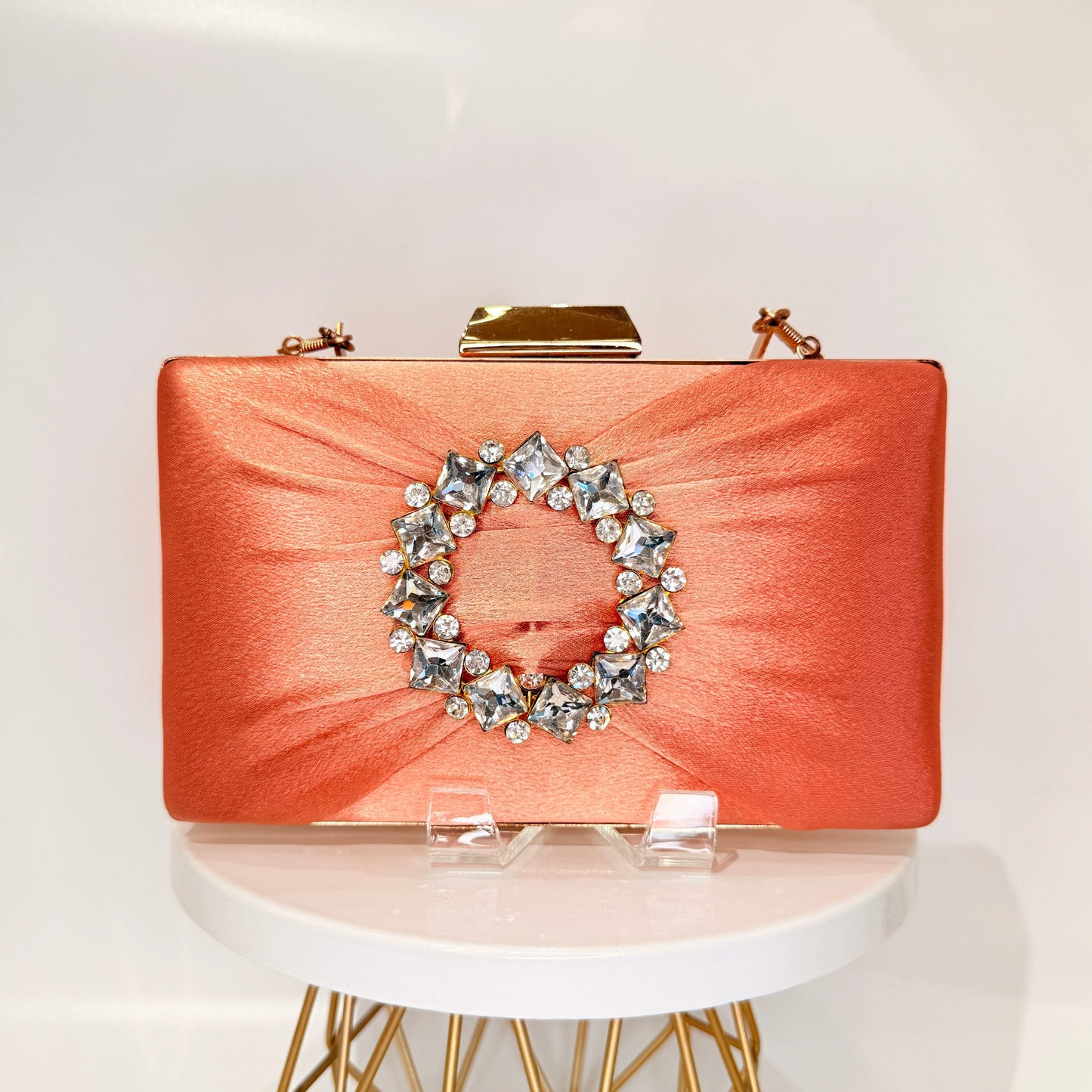 Maria Clutch - Peach
