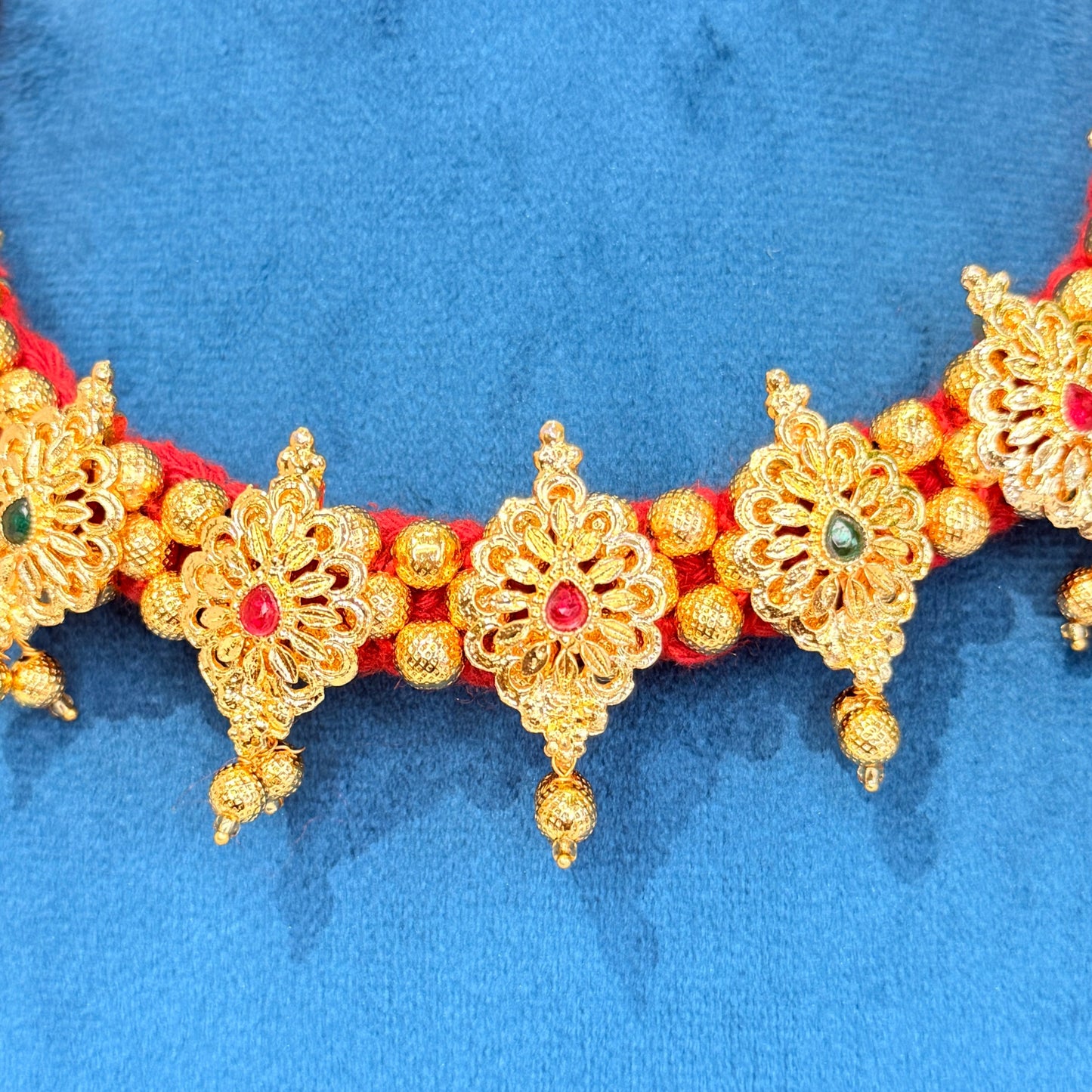 Vaibhavi Thushi Necklace