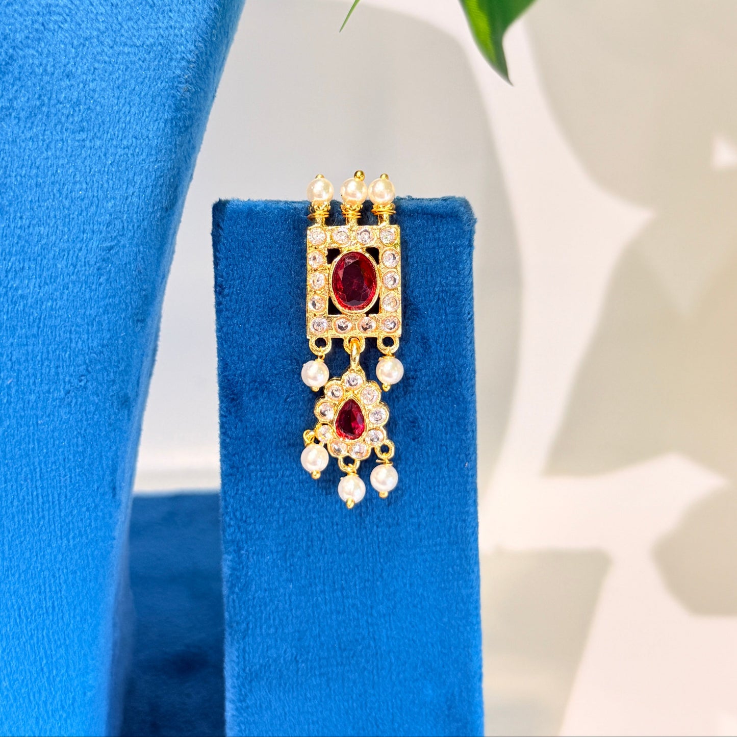 Maharagini Necklace