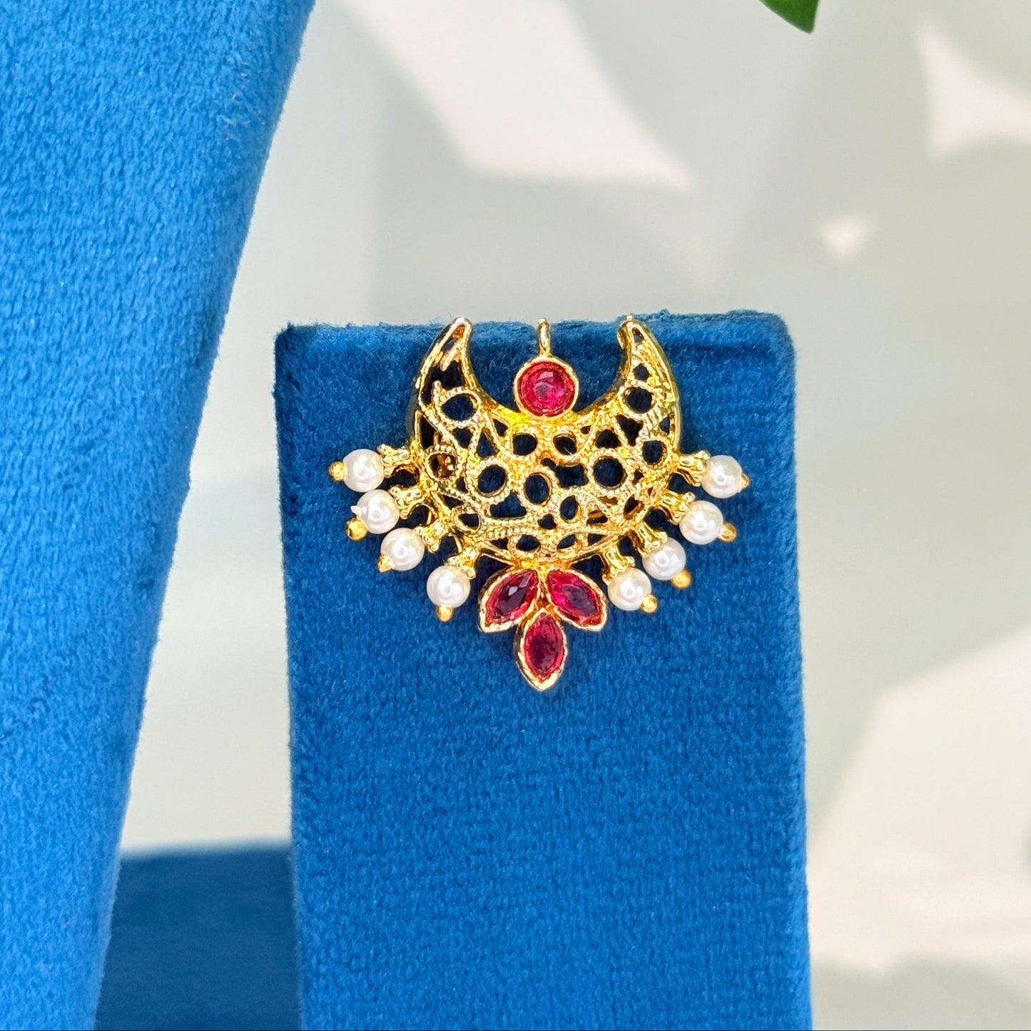 Kusum Chandrakor Necklace