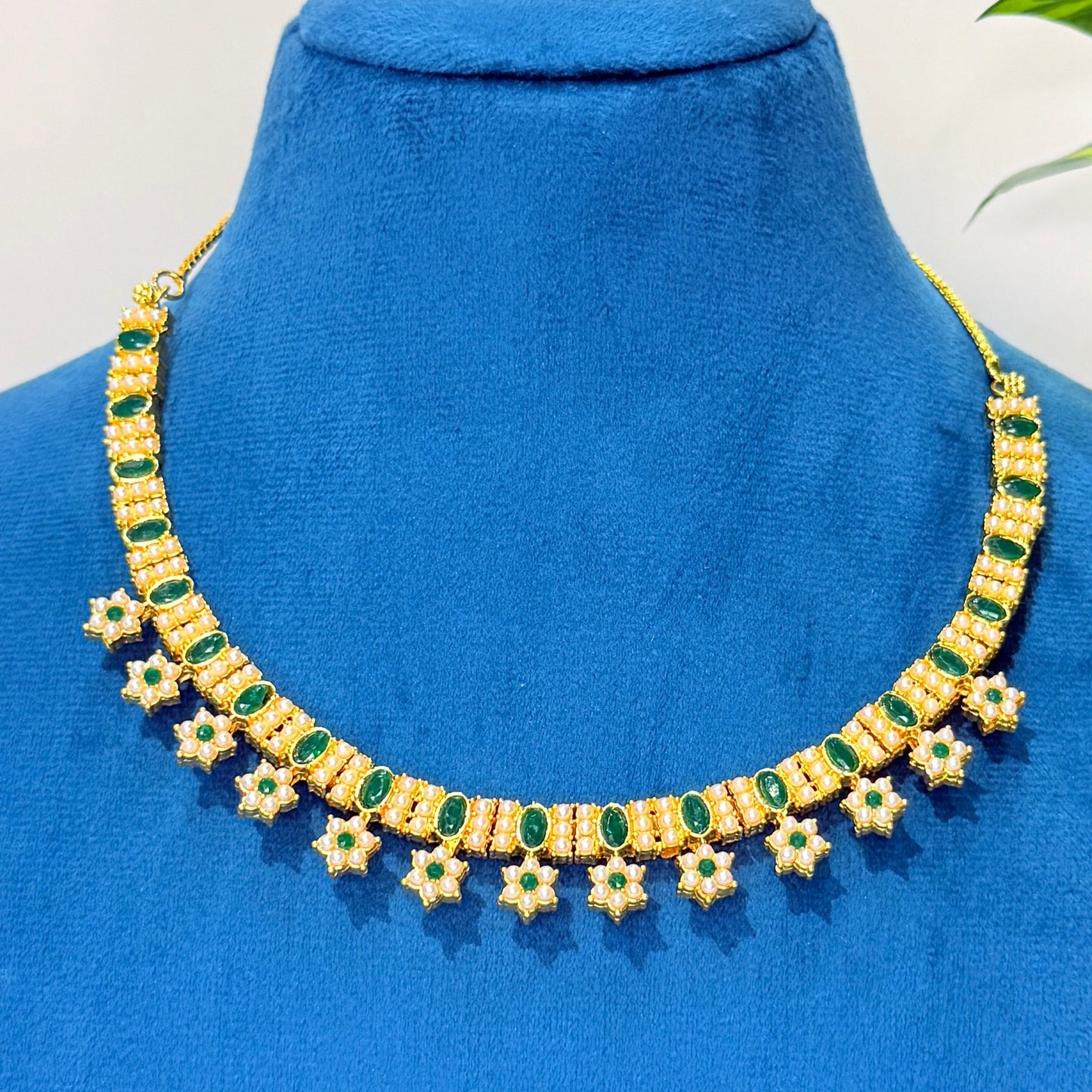 Sajiri Pearl Necklace - Green
