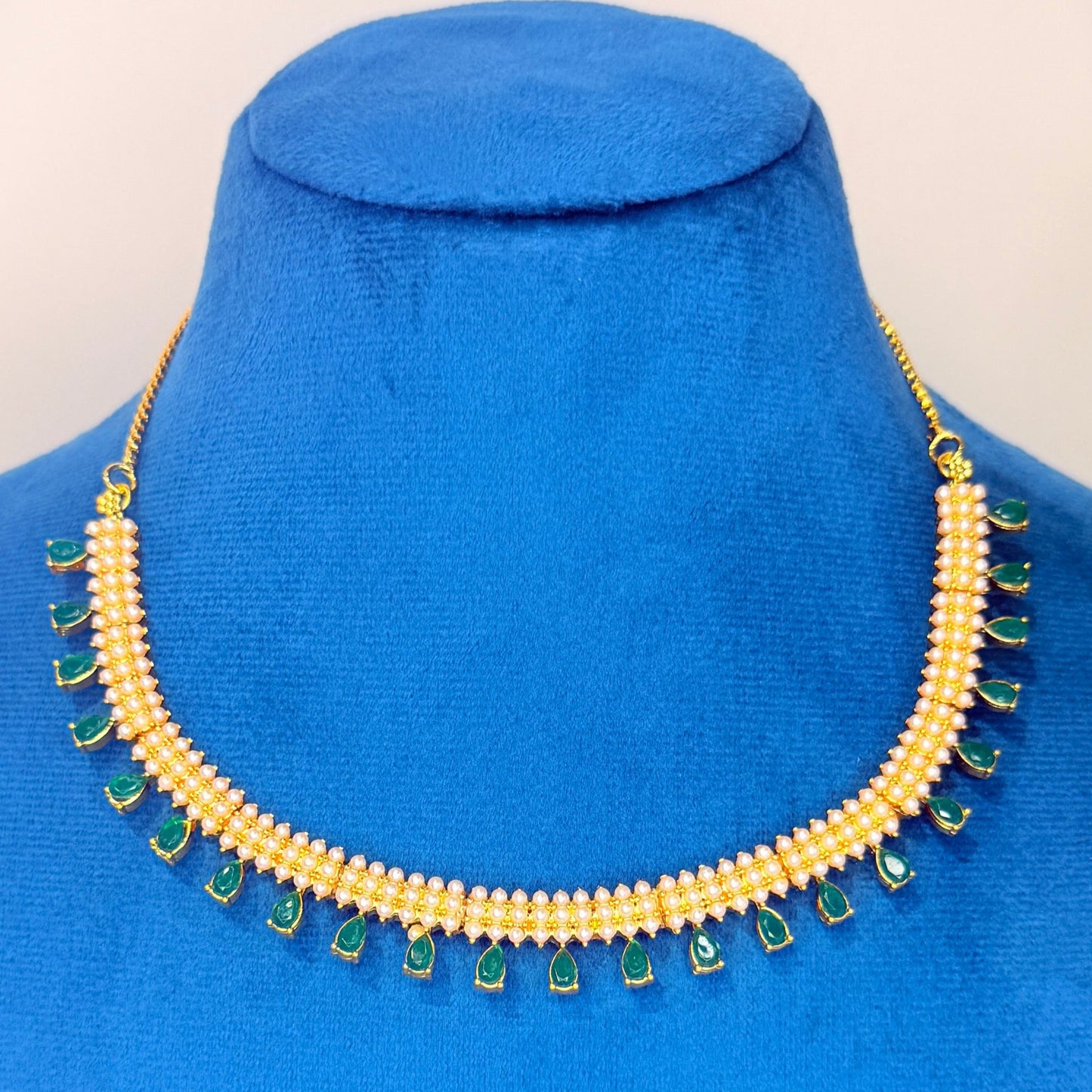 Amrapali Pearl Necklace
