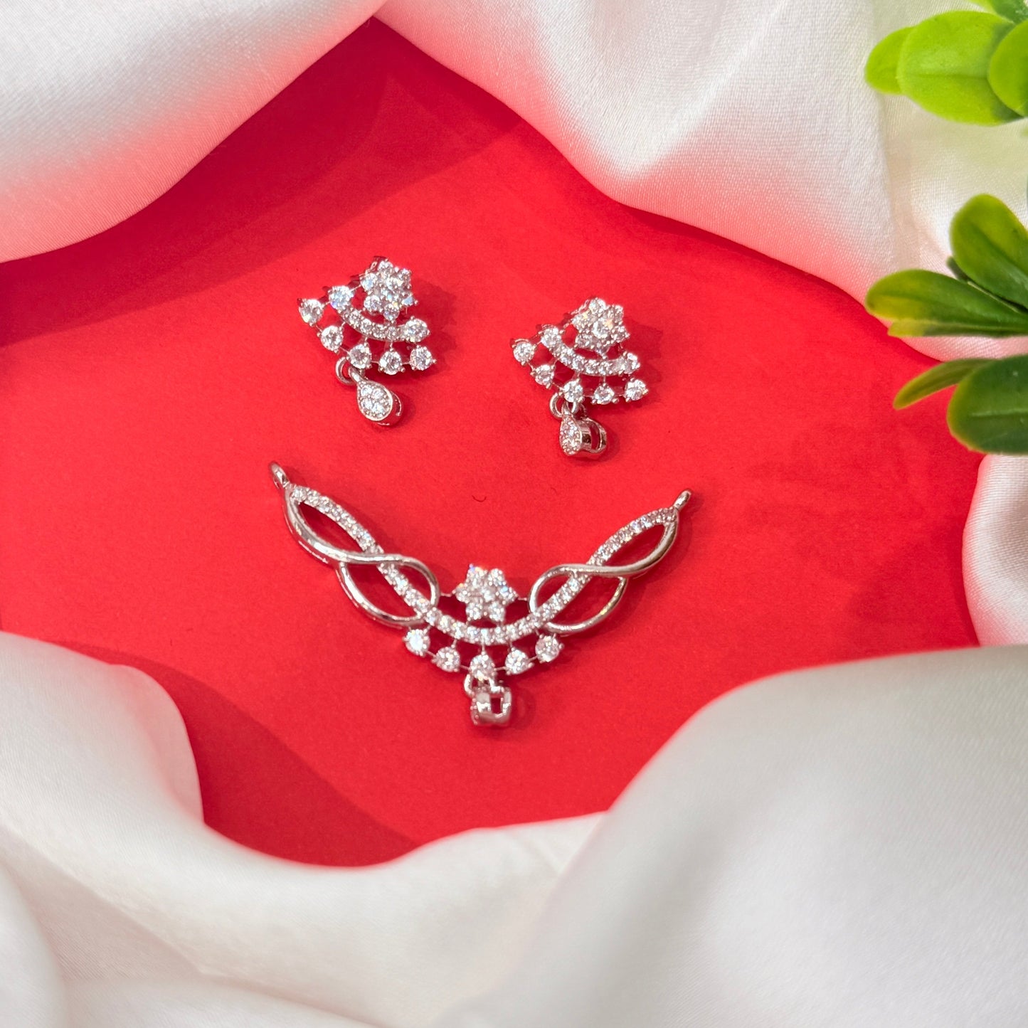 Ishika Mangalsutra Pendant