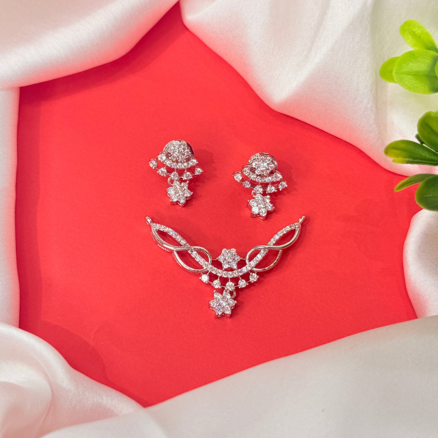 Aarohi Mangalsutra Pendant