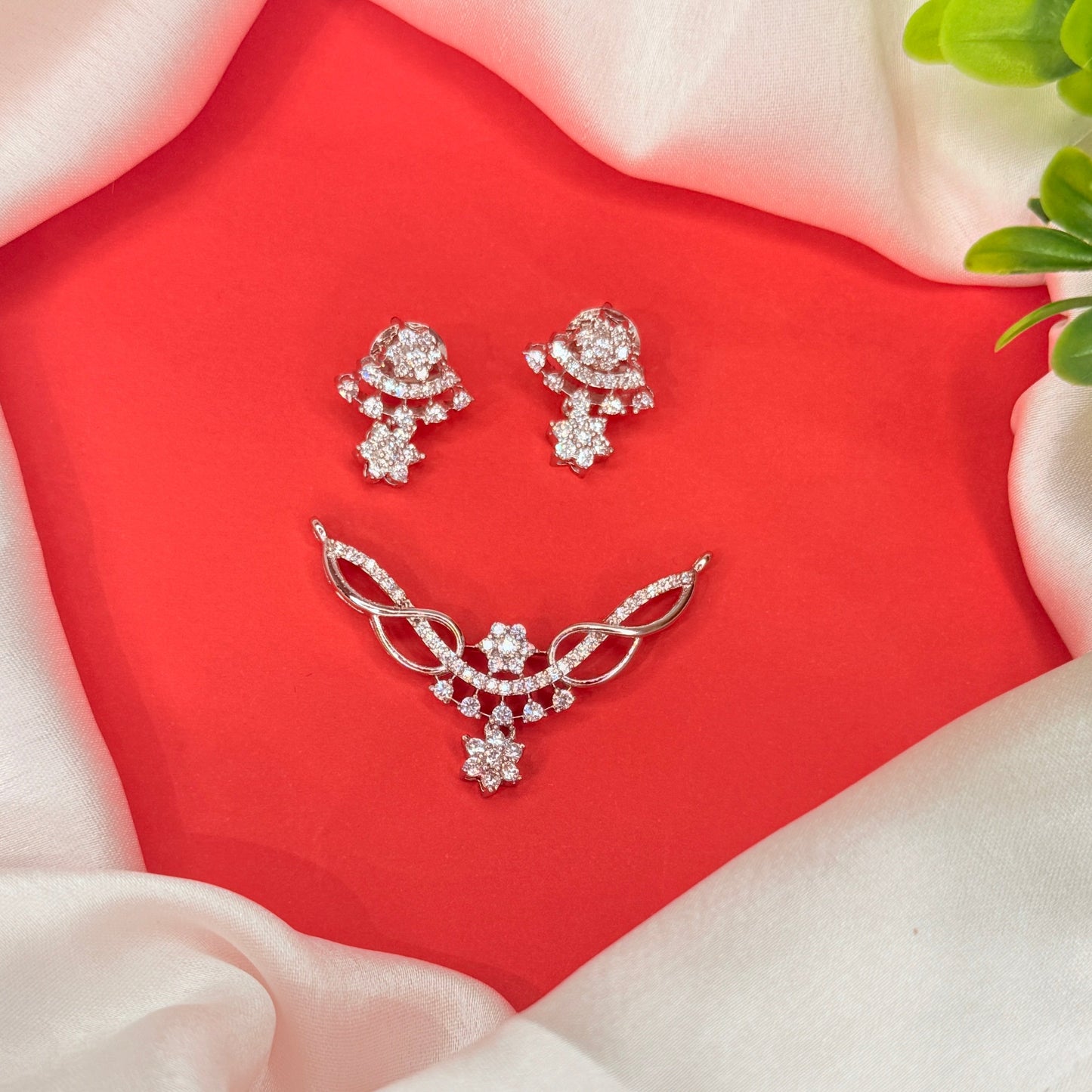 Aarohi Mangalsutra Pendant