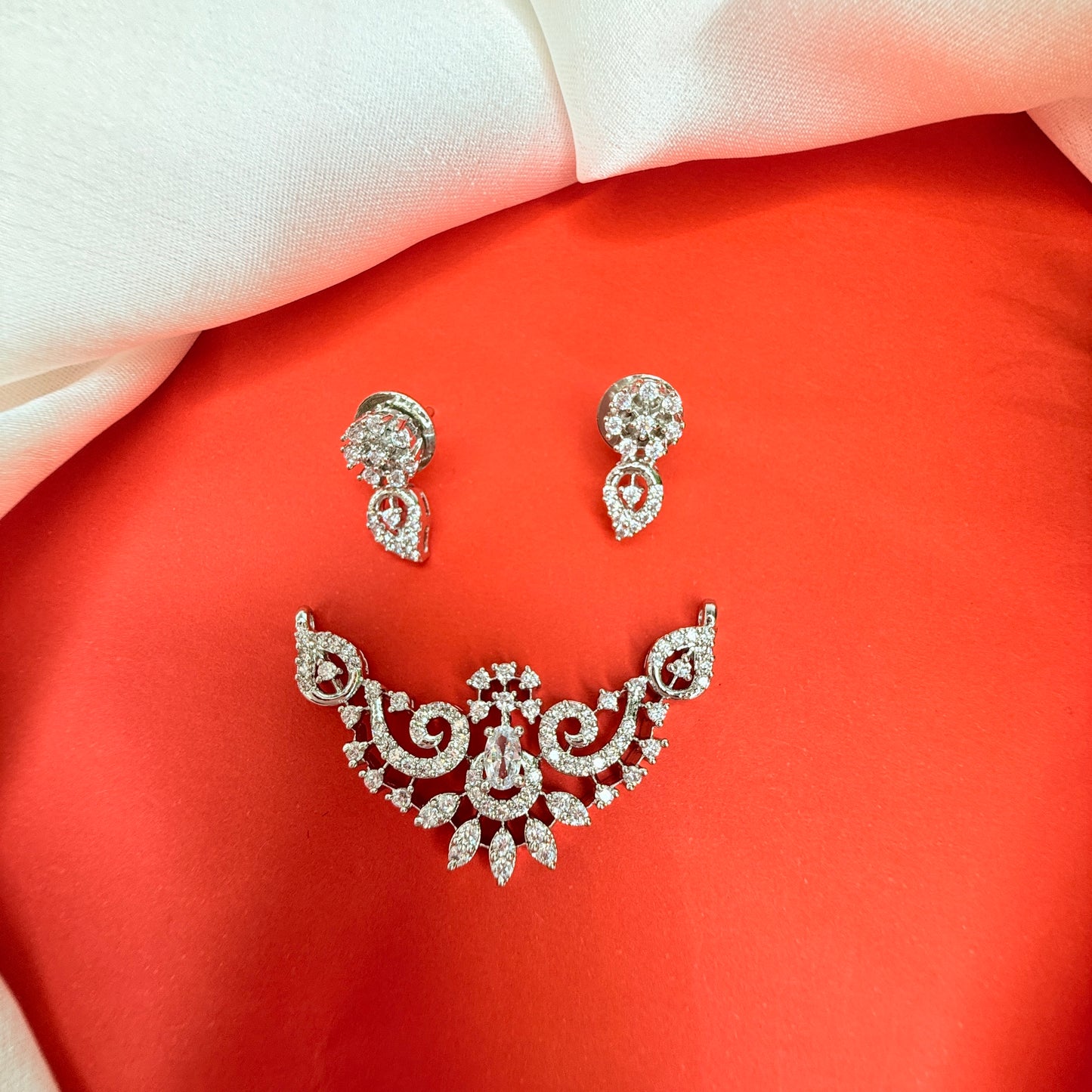 Rhea Mangalsutra Pendant