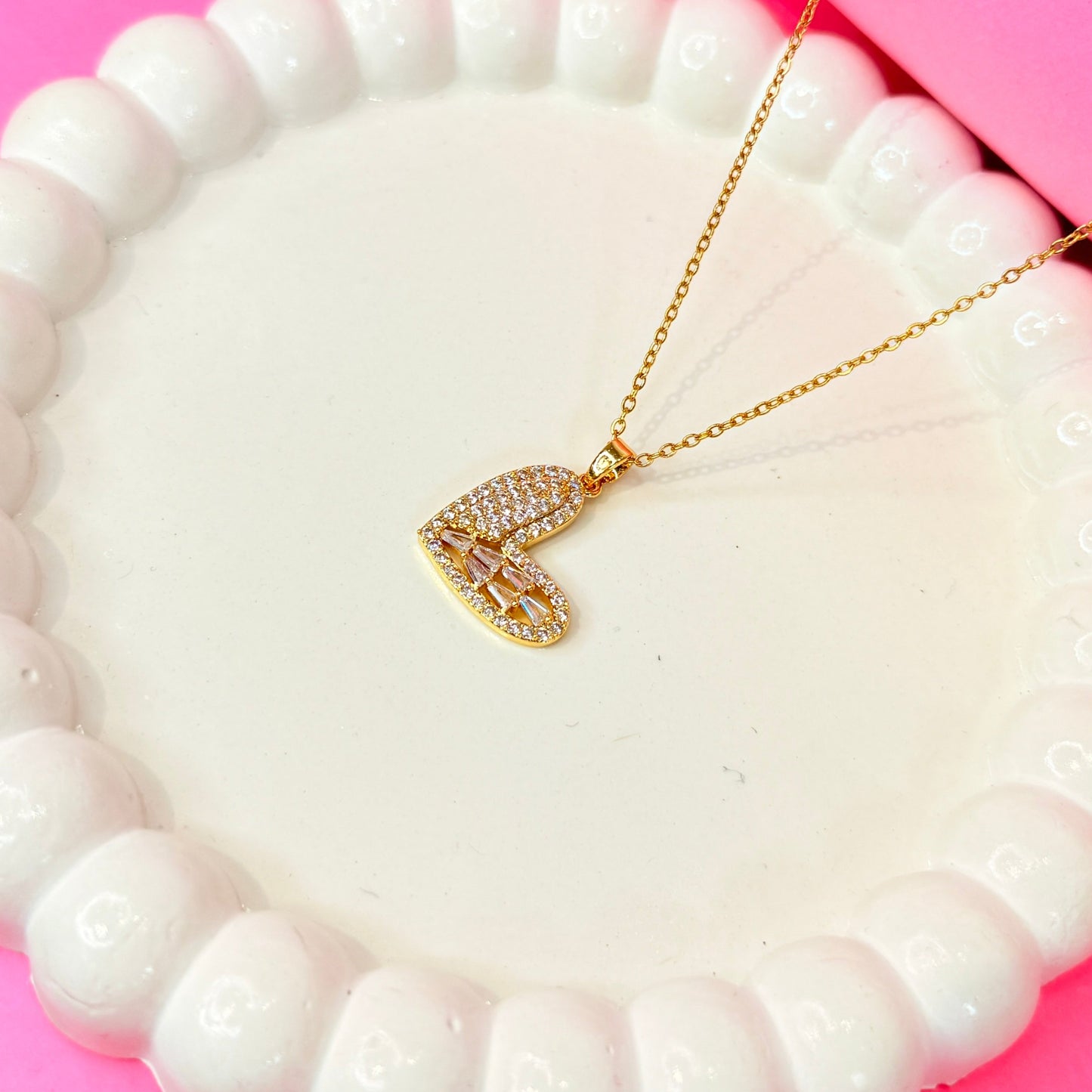 Glimmer Heart Pendant Necklace - Golden
