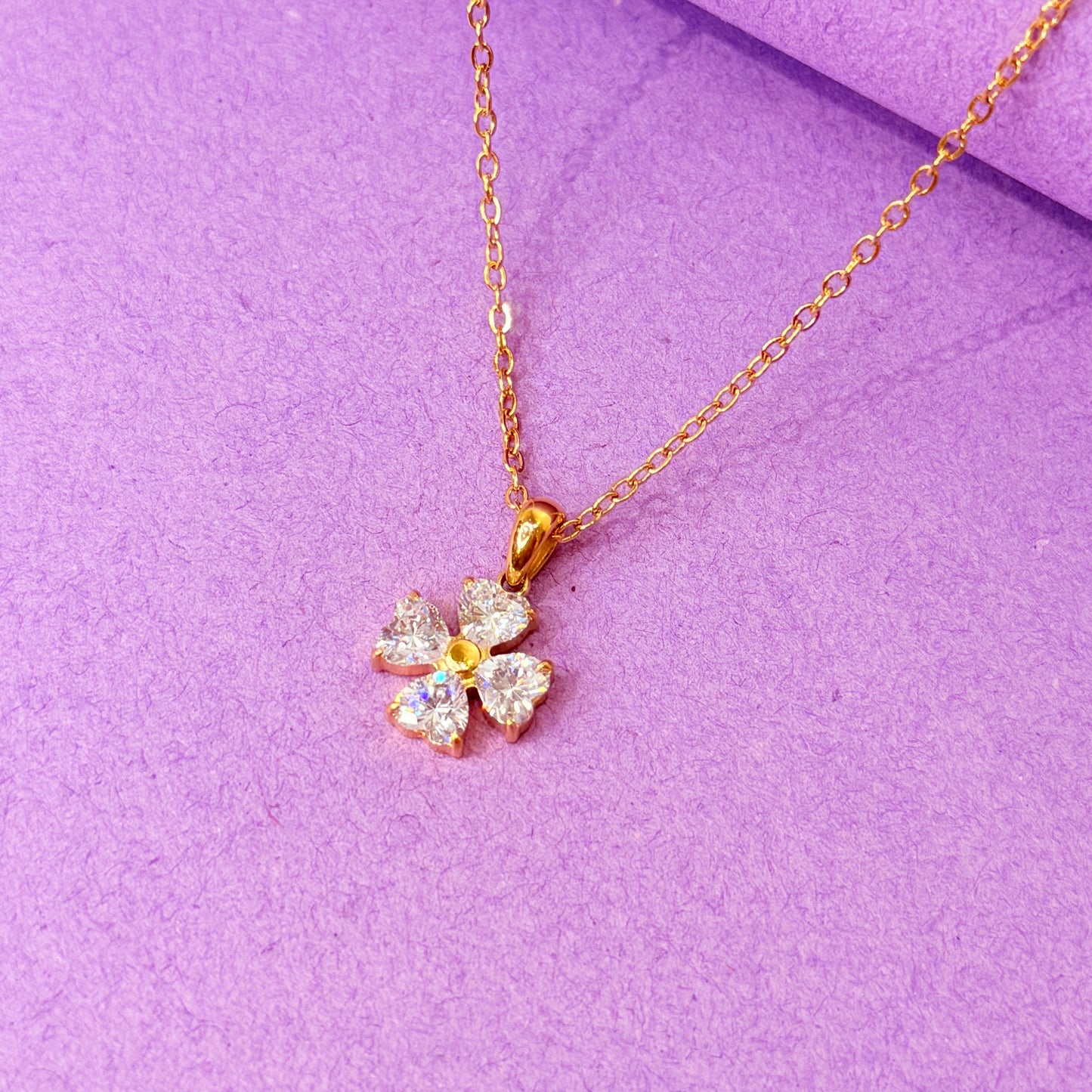 Bellara Pendant Necklace