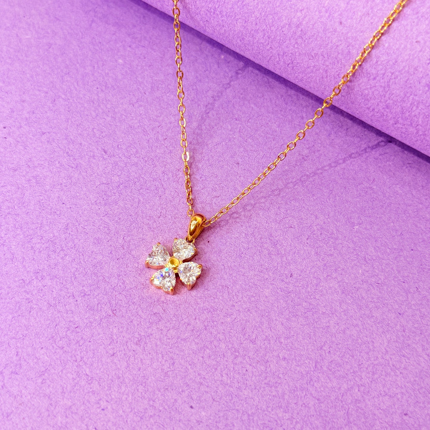 Bellara Pendant Necklace