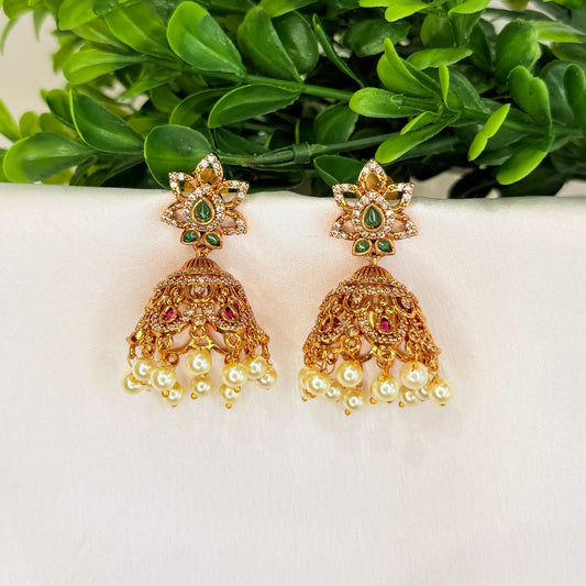 Padmini No Idol Jhumka with Pearls