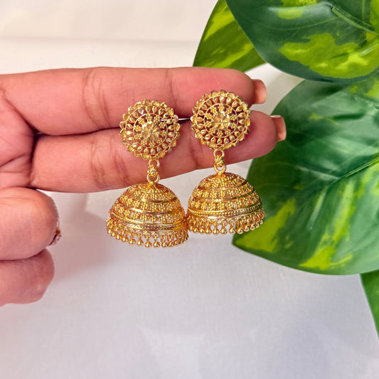 Anvi Golden Jhumka