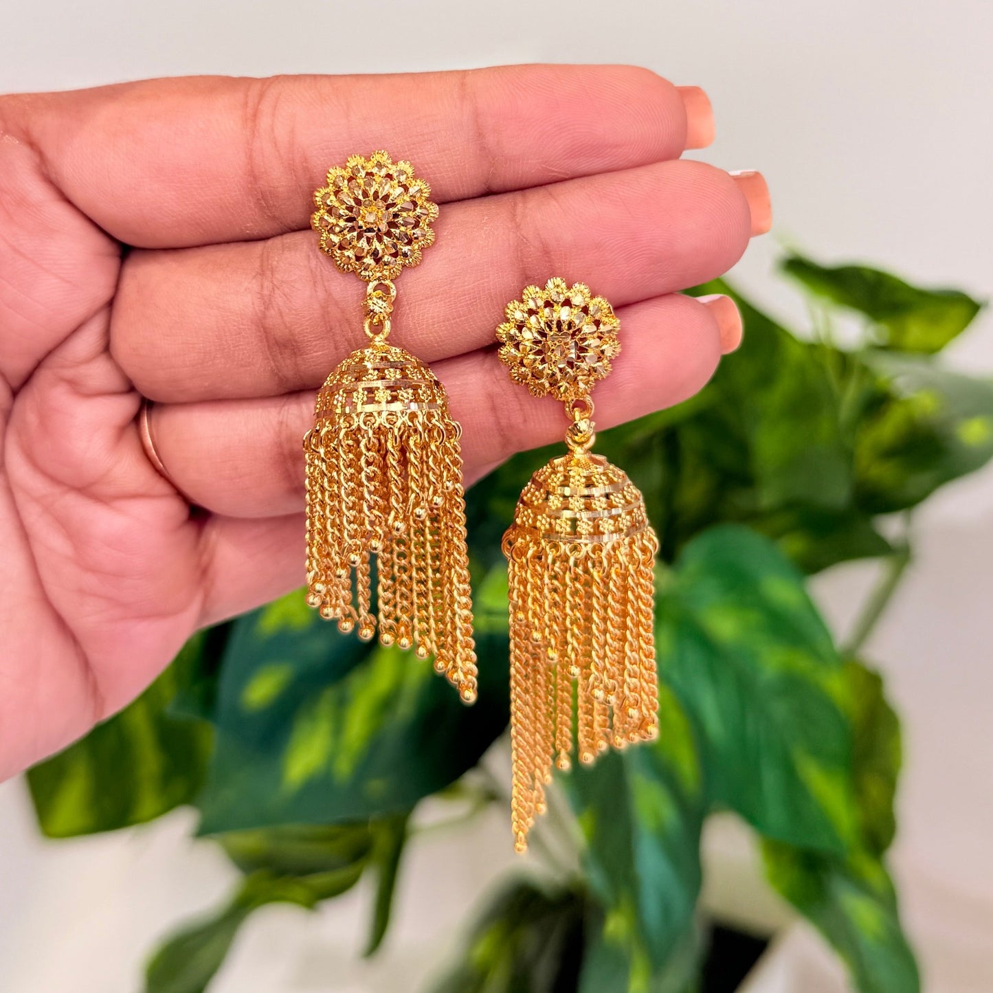 Anaya Golden Jhumka