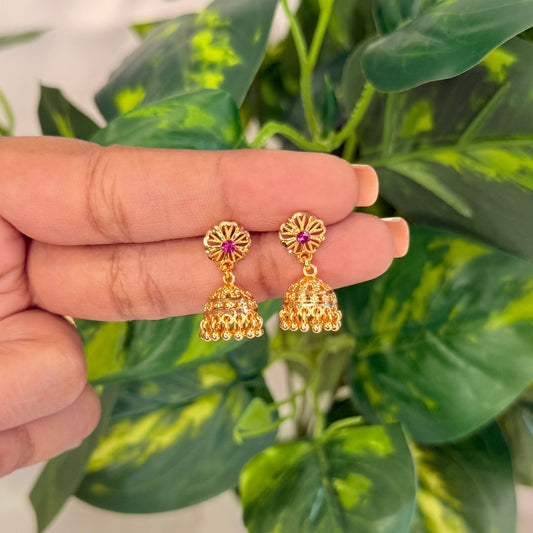 Aarohi Golden Jhumka