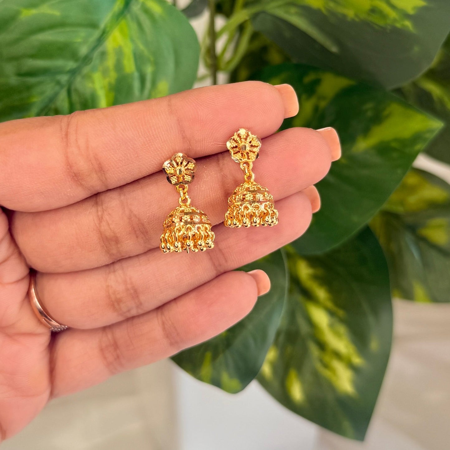 Kiran Golden Jhumka