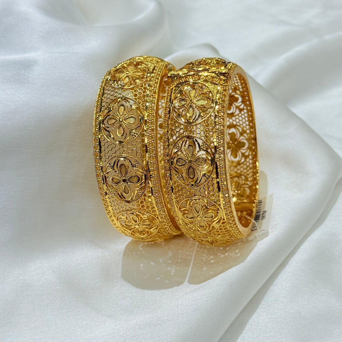 Rutika Golden Broad Bangle