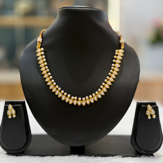 White Pearl Golden Necklace