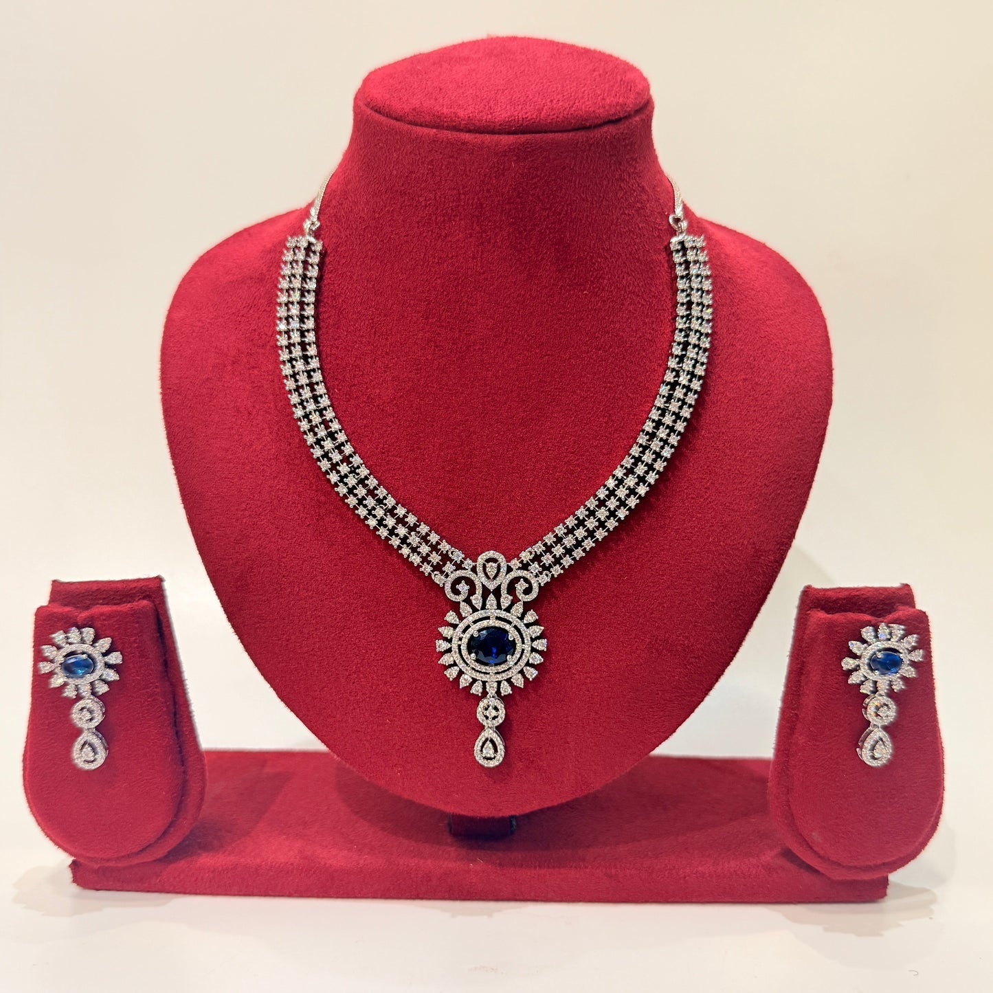 AD Shimmer Bliss Necklace
