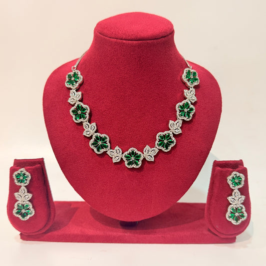 AD Velvet Shine Necklace