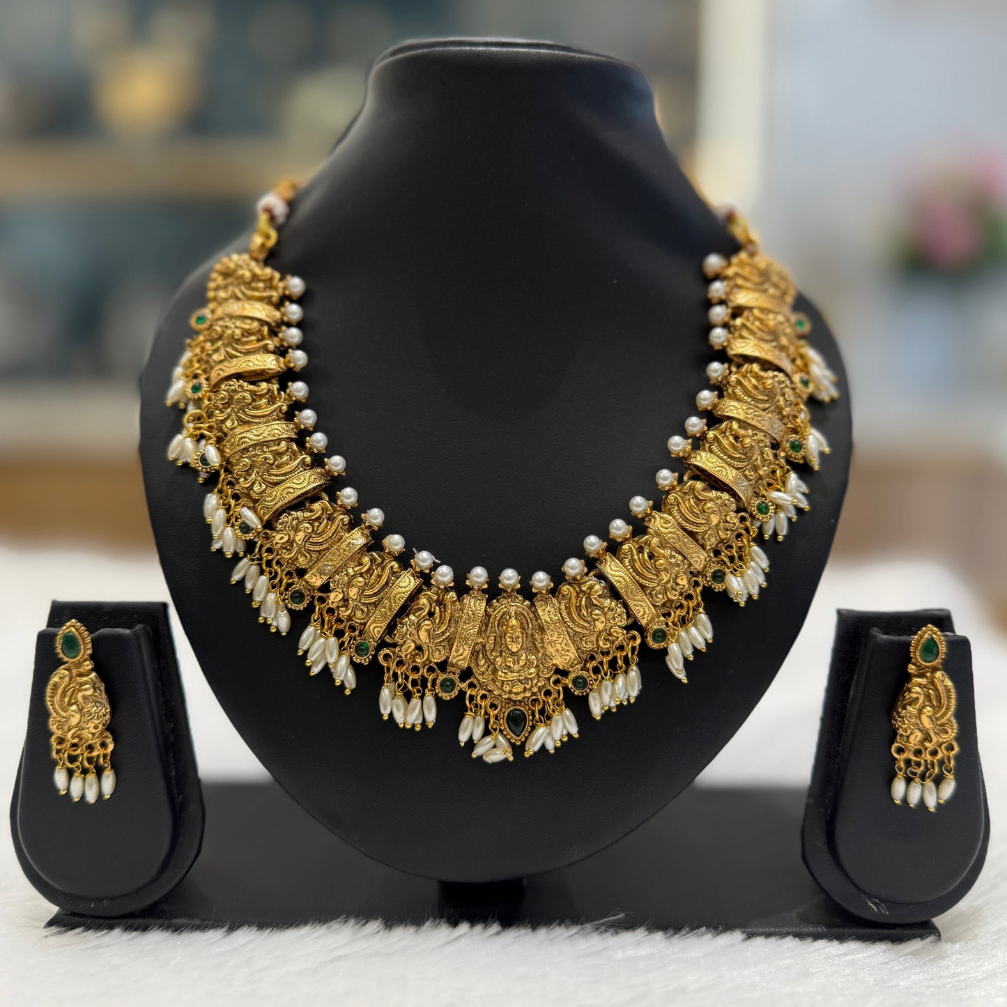 Antique Goddess Lakshmi Pearl Necklace - Green