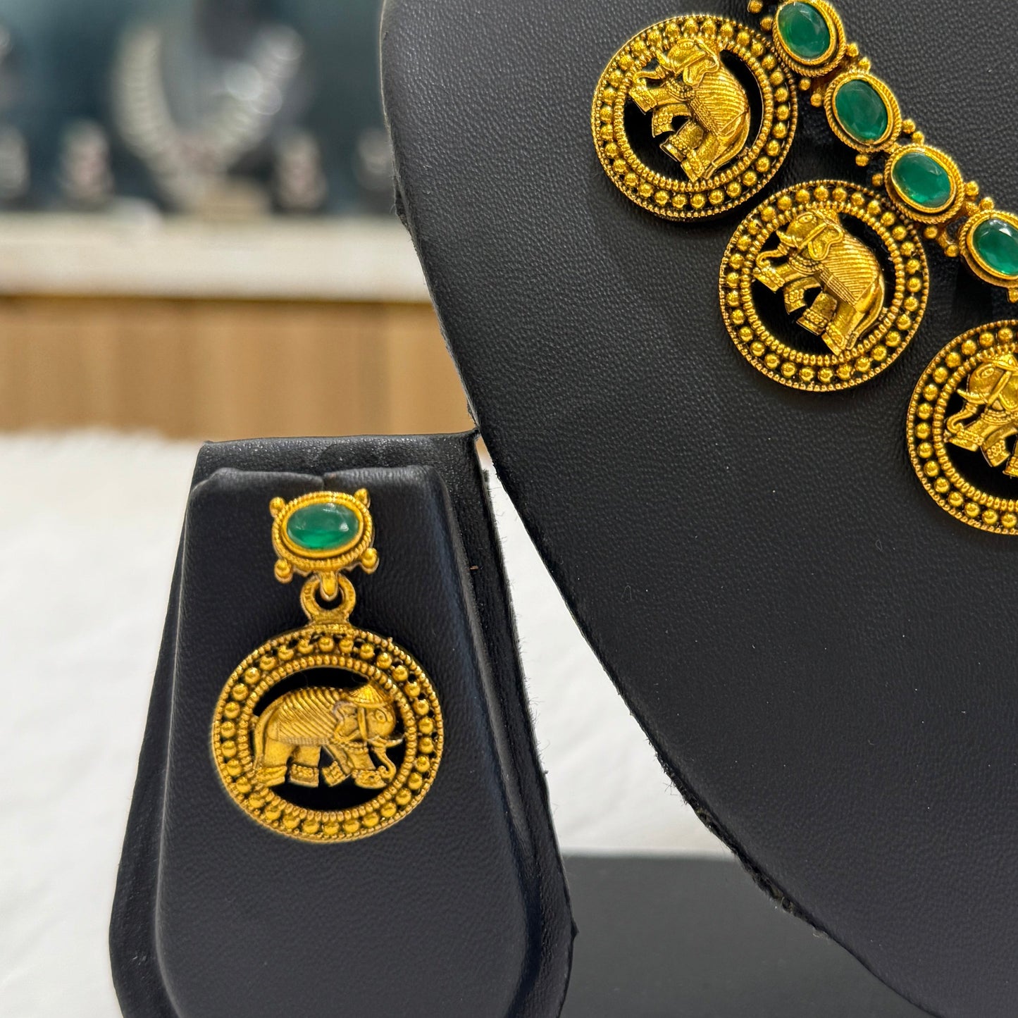 Elephant Necklace - Green