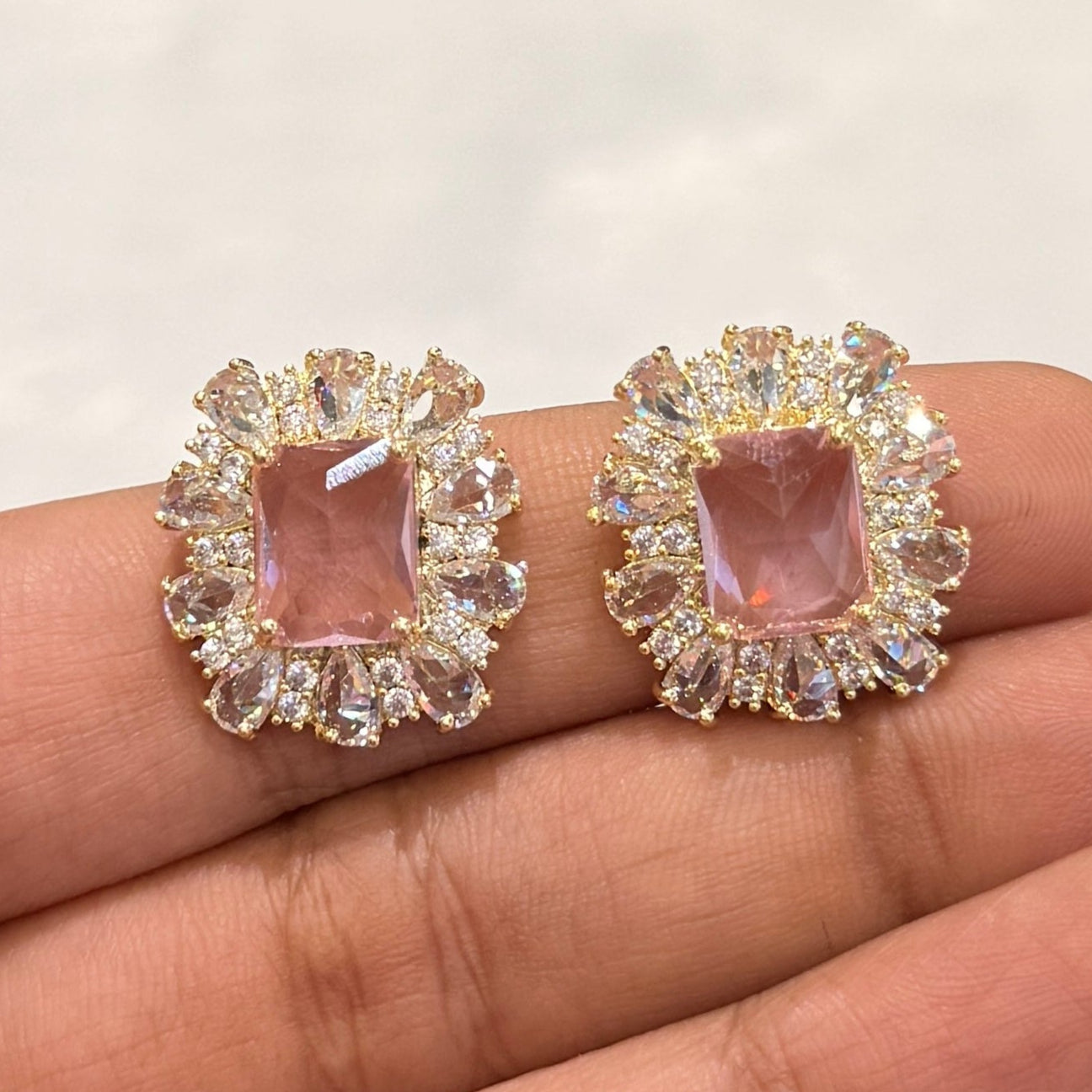 AD Snowflake Studs Pink