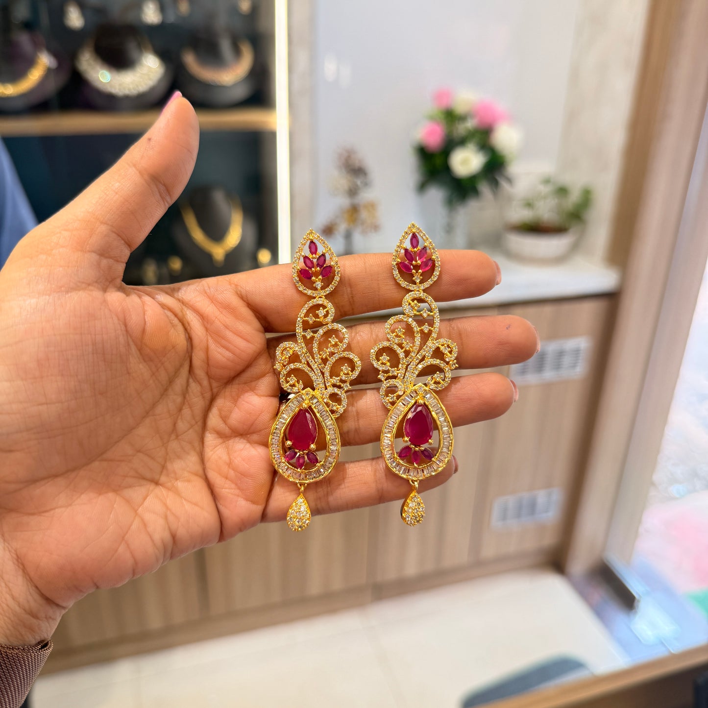 AD Red Royal Bloom earring
