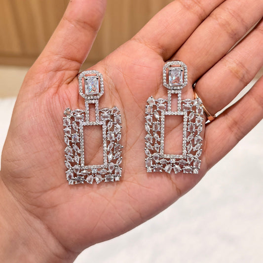 AD Royal Square Earring