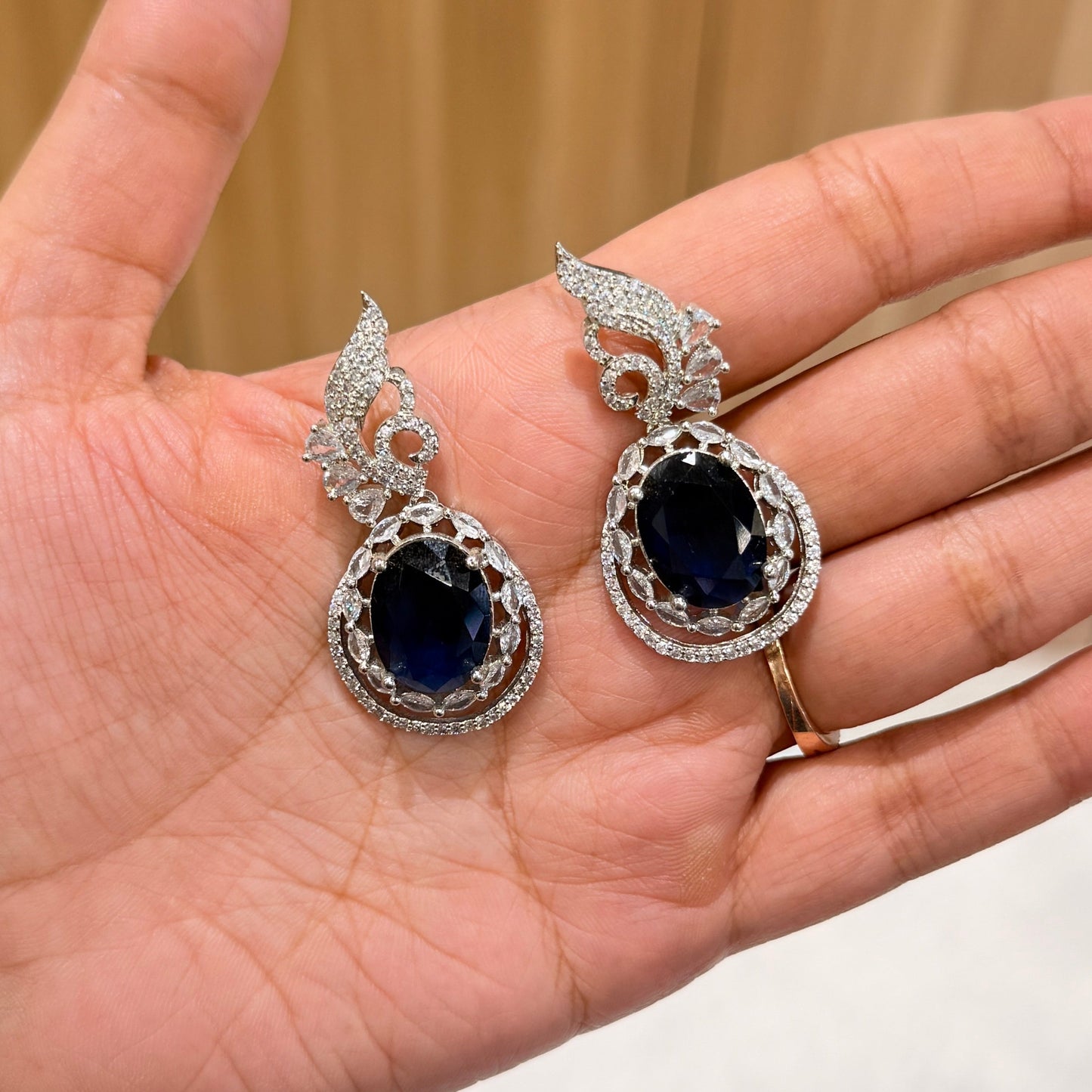 AD Oval Blue Sapphire Earring