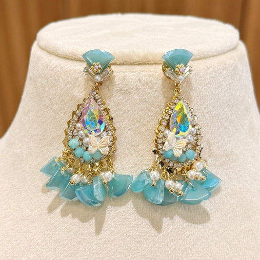 Blue Whisper Pearls Earring