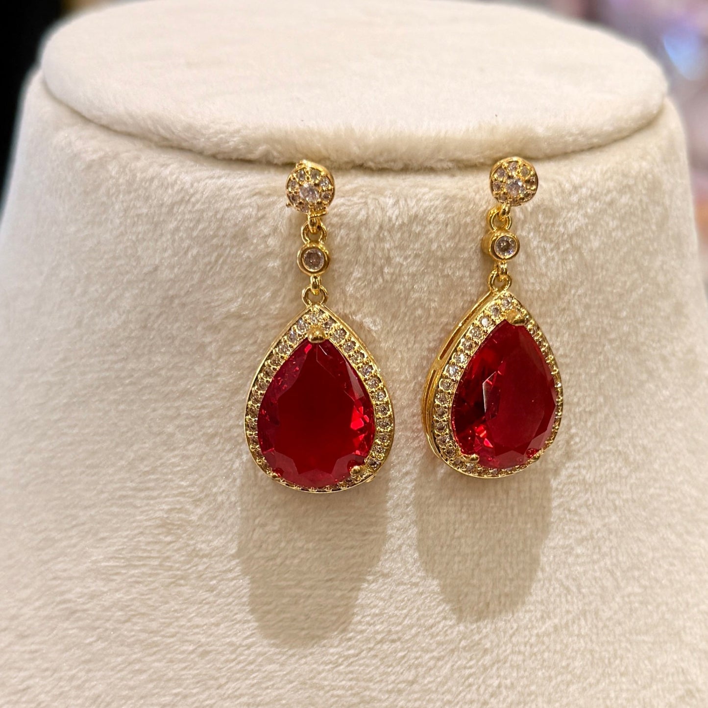 AD Golden Red Tear Drop earring
