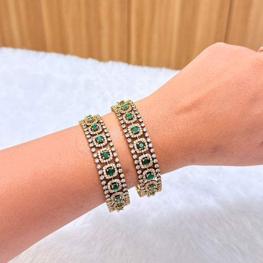 Zahra Victorian Bangle with Green Diamond