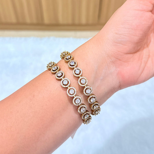 Sitara Victorian Bangle With Round Diamond