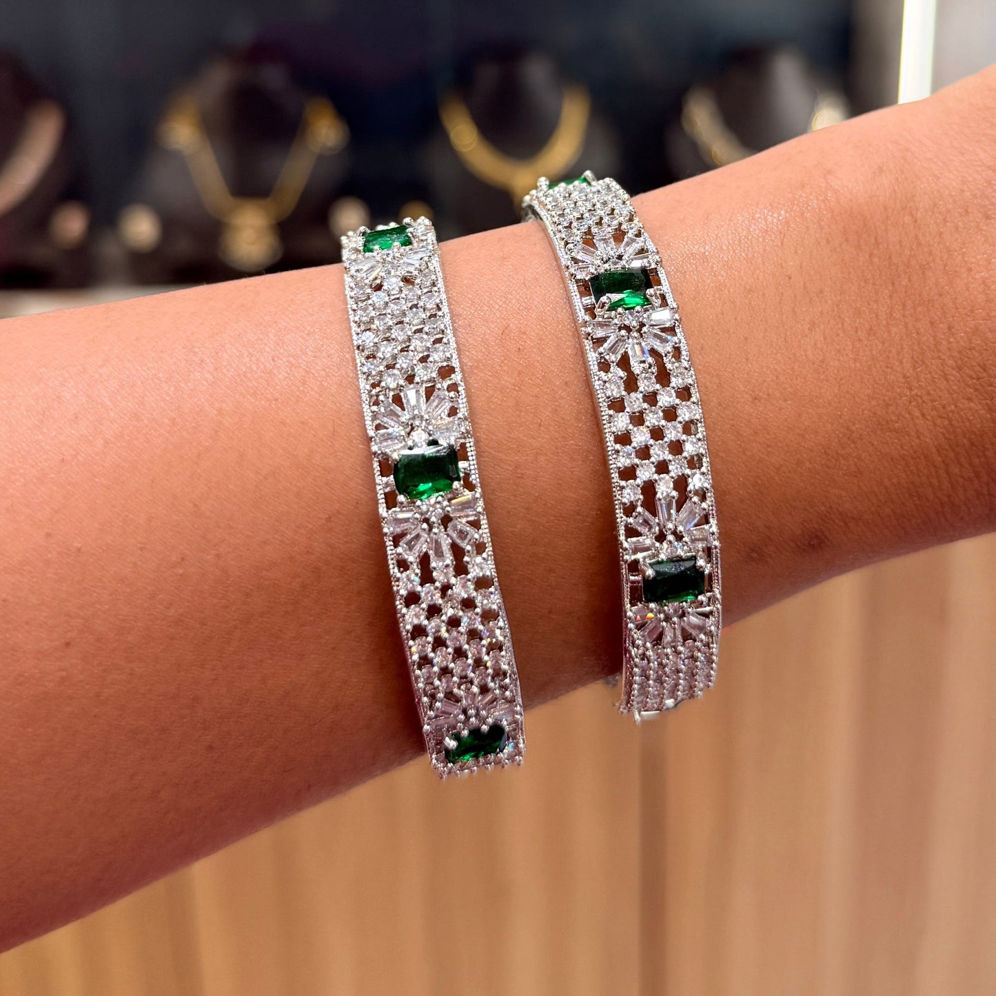 Emerald Spark AD Bangle with Green Stone