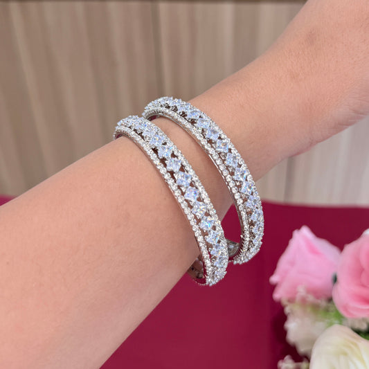 Rihana AD Bangle with Sqaure Stone