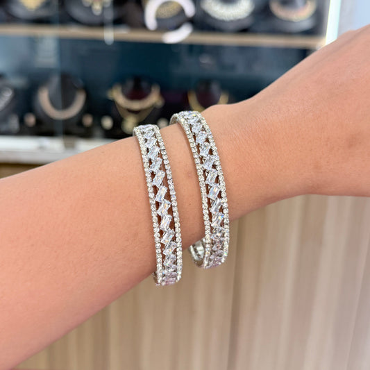 Rihana AD Bangle with Rectangle Stone