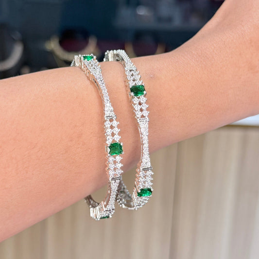 Shaina AD Bangle With Green Stone