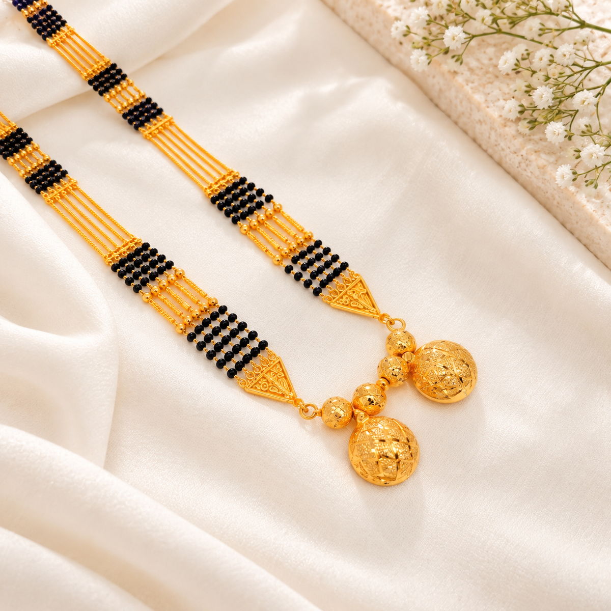 Ira Mangalsutra with pendant - 36 inch
