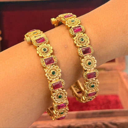 Varnika Rajwadi Floral Bangle - Ruby