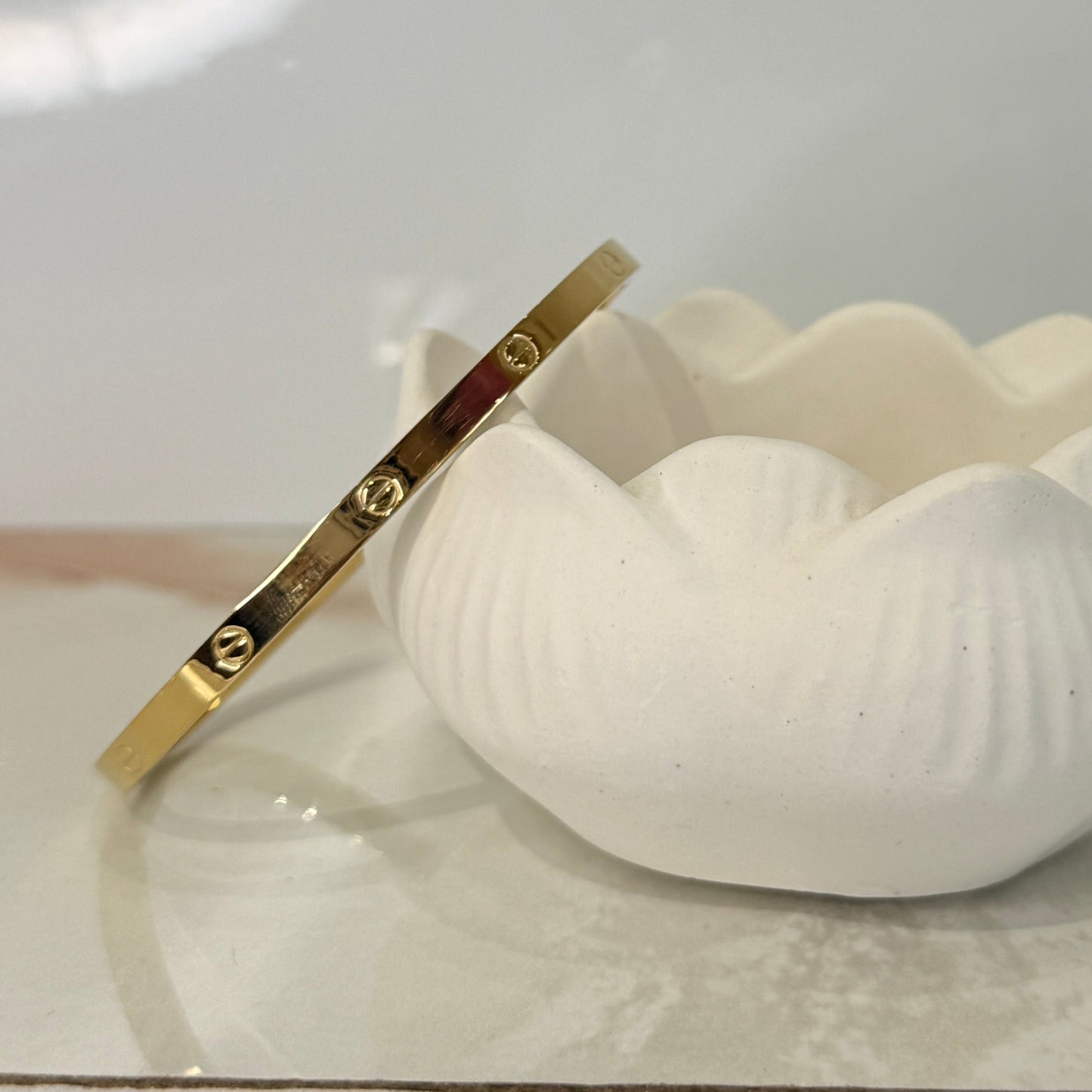 Cartier Golden Skinny Bracelet - Anti Tarnish