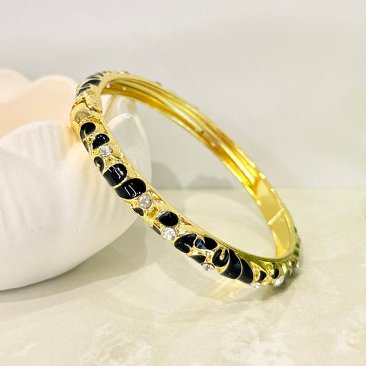 Tara Enamel Meenakari Kada - Black