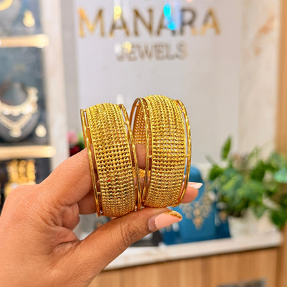 Vaidehi Golden Bangle