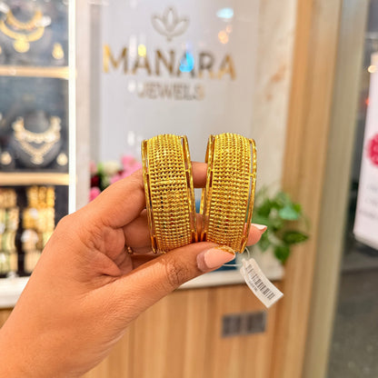 Vaidehi Golden Bangle