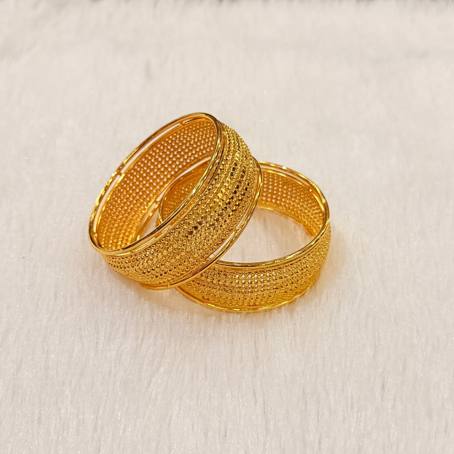 Vaidehi Golden Bangle